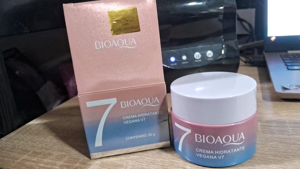 CREMA REVITALIZANTE V7 / ACLARADOR MAGICO